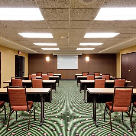 Courtyard Chicago Southeast/Hammond, Indiana Hotel Bagian luar foto
